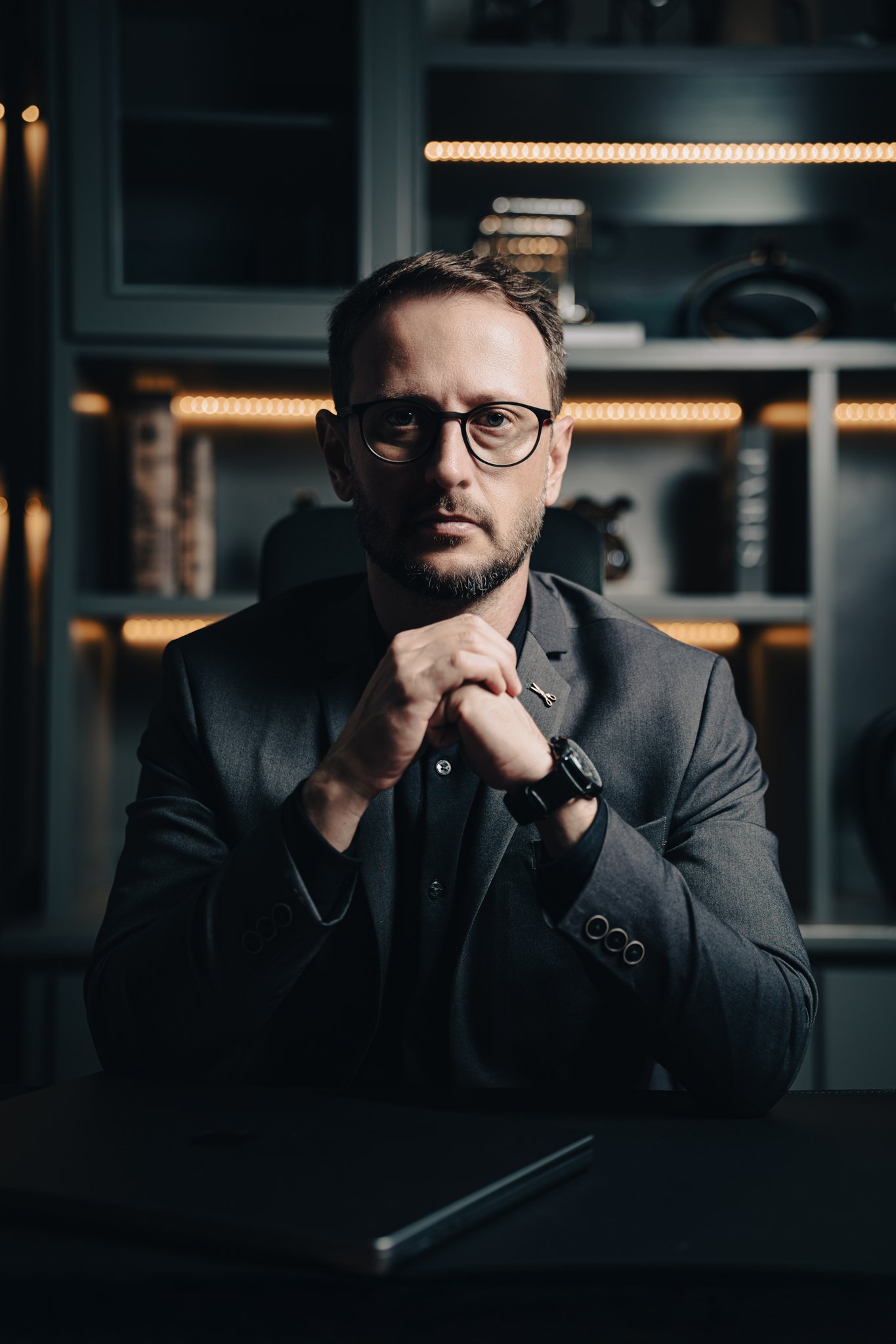 Luiz Fernando Medeiros no escritório